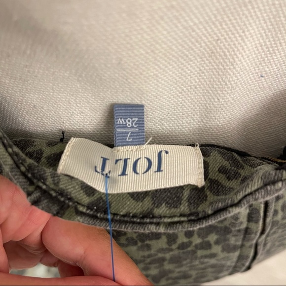 Stretchy Mini Skirt - Picture 5 of 5